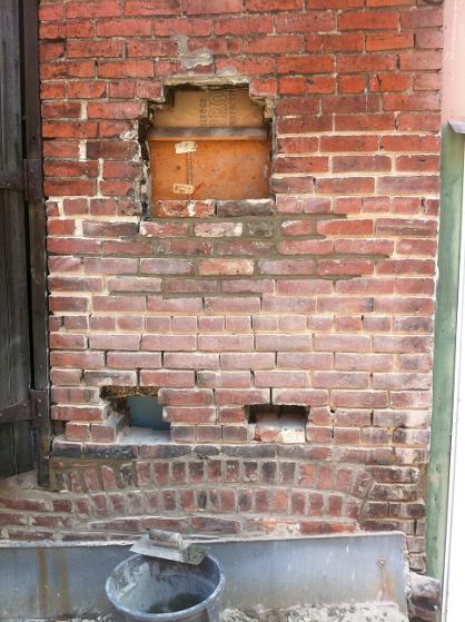 missing bricks wall victoria, duncan, bc